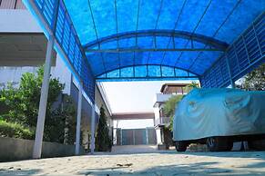 The Taj Mughal Courtyard Homestay