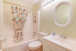 Private Beach & Pool Access: Murrells Inlet Condo!