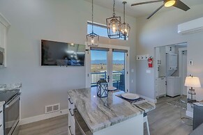 Tiny Home w/ Mtn View: Near Flathead Lake & Skiing