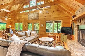 5 Mi to Blue Ridge Lake: Cabin w/ Fire Pit!