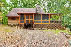 5 Mi to Blue Ridge Lake: Cabin w/ Fire Pit!