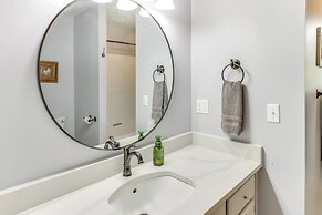 Large Yard & Basketball Hoop: Murfreesboro Home!