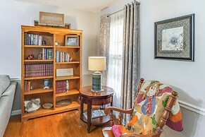 Large Yard & Basketball Hoop: Murfreesboro Home!