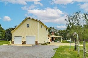 Large Yard & Basketball Hoop: Murfreesboro Home!