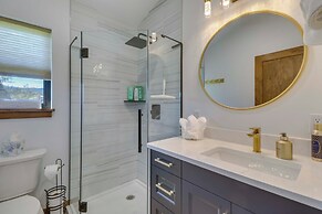 Mtn-view Tiny Home w/ Grill Near Skiing!