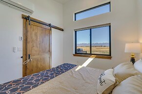 Mtn-view Tiny Home w/ Grill Near Skiing!