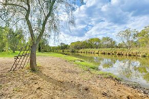 Riverfront Cabin Near Yellowstone Lake State Park