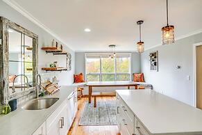 Mtn & Foliage Views: Modern Mount Snow Stay!