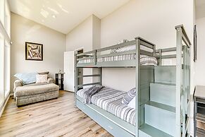 Nolin Lake Home w/ Decks & Fire Pit in Clarkson!