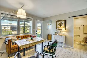 Dog-friendly Guest House on Horse Ranch in Azle!