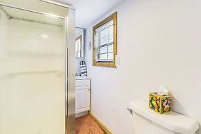 9 Mi to Lake Michigan: Secluded Cabin Getaway