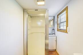 9 Mi to Lake Michigan: Secluded Cabin Getaway