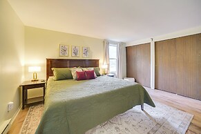 9 Mi to Saratoga Racetrack: Townhome w/ Bicycles!