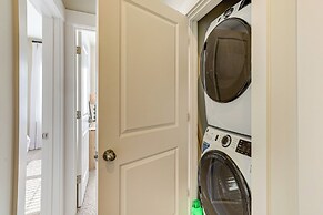 13 Mi to Dtwn Charleston: Quiet Townhome