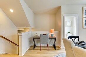 13 Mi to Dtwn Charleston: Quiet Townhome