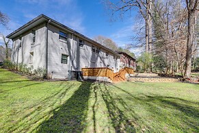 Modern Decatur Getaway ~ 8 Mi to Downtown Atlanta!