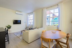 Chic Broadway Apartment in Central Willemstad