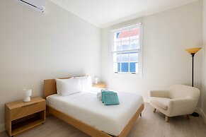 Chic Broadway Apartment in Central Willemstad