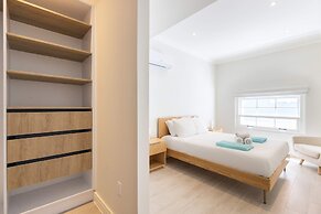 Modern Elegant Broadway Vibes in Willemstad