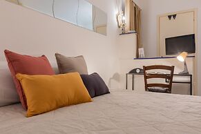 Kiss Art Studio by Wonderful Italy