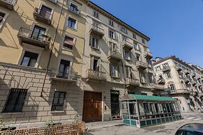 Kiss Art Studio by Wonderful Italy