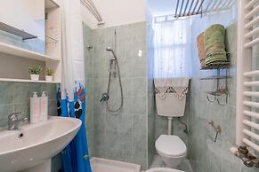 Kiss Art Studio by Wonderful Italy