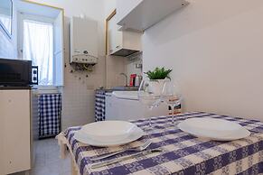 Kiss Art Studio by Wonderful Italy