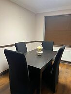 Charming Close Retreat in Grays