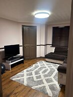 Charming Close Retreat in Grays