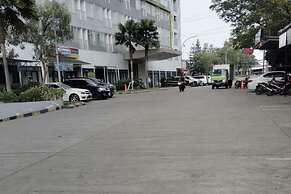 Gunung Putri Square By Veto Rooms