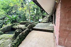 The Cascade - Mae Taeng Waterfall Bungalows