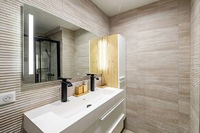 Cozy Renovated Apartment - Martinez