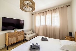 Cozy Renovated Apartment - Martinez