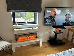 Charming Shropshire Ground Level Barn