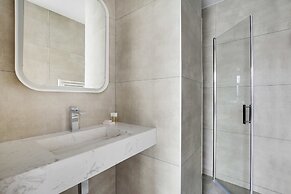 Superb Apartment With Hammam -4br/12p- Bastille