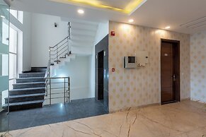 Saavi Hotel Sector- 46