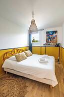Elegant Triplex With Private Parking-2br/4p-honfleur