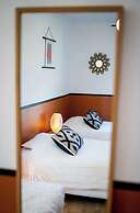 Elegant Triplex With Private Parking-2br/4p-honfleur