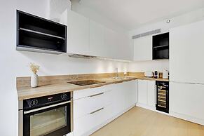 Modern Apartment in the Heart of Le Marais