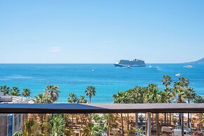 Charming Oasis With Terrace 4 BD/ 8P - Cannes