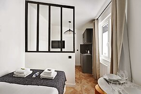 Cosy Apartment - Tour Eiffel / Champs de Mars 19B