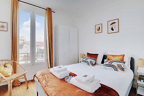 Cozy Apartment 2bdr/4p - in the Heart of Suresnes
