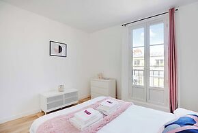 Modern Apartment - 2br/4p - Sacre-coeur