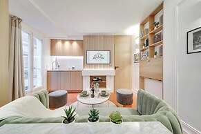 Amazing Historical Parisien Flat Next TO Louvre Area ! - 3