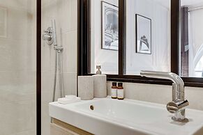 Amazing Historical Parisien Apartment Next TO Louvre Area ! - 1