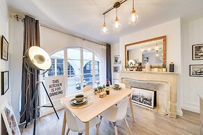 Amazing Historical Parisien Apartment Next TO Louvre Area ! - 1