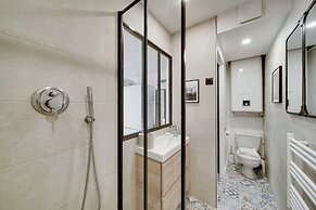 Amazing Historical Parisien Apartment Next TO Louvre Area ! - 1
