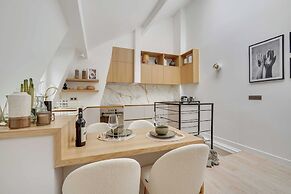 Amazing Historical Parisien Loft Next TO Louvre Area ! - 4
