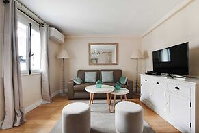 Chic Apartment - 1br/4p - Near the Louvre