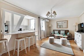 Chic Apartment - 1br/4p - Near the Louvre